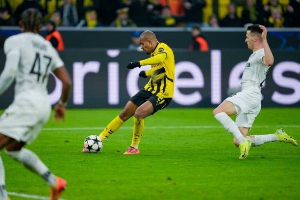 دورتموند يحقق فوزاً صعباً أمام شتورم غراتس