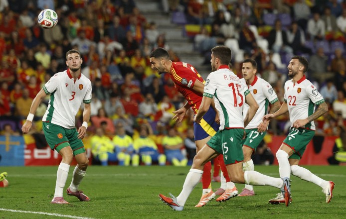 إسبانيا تضع قدماً في كأس العالم بفوز كاسح على بلغاريا